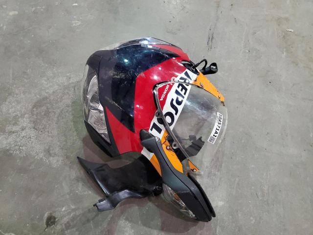 2011 HONDA CBR1000 RR - JH2SC59J4BK300082