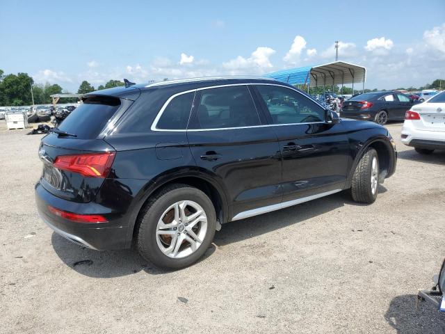 VIN WA1ANAFY9K2127257 2019 Audi Q5, Premium no.3