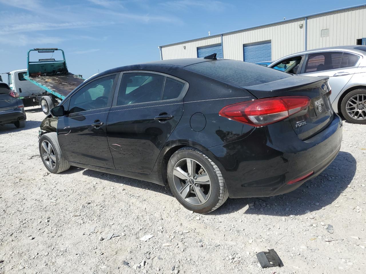 3KPFL4A72JE246710 2018 Kia Forte Lx