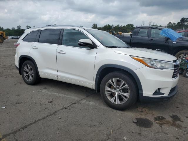 VIN 5TDJKRFH3FS208265 2015 Toyota Highlander, Xle no.4