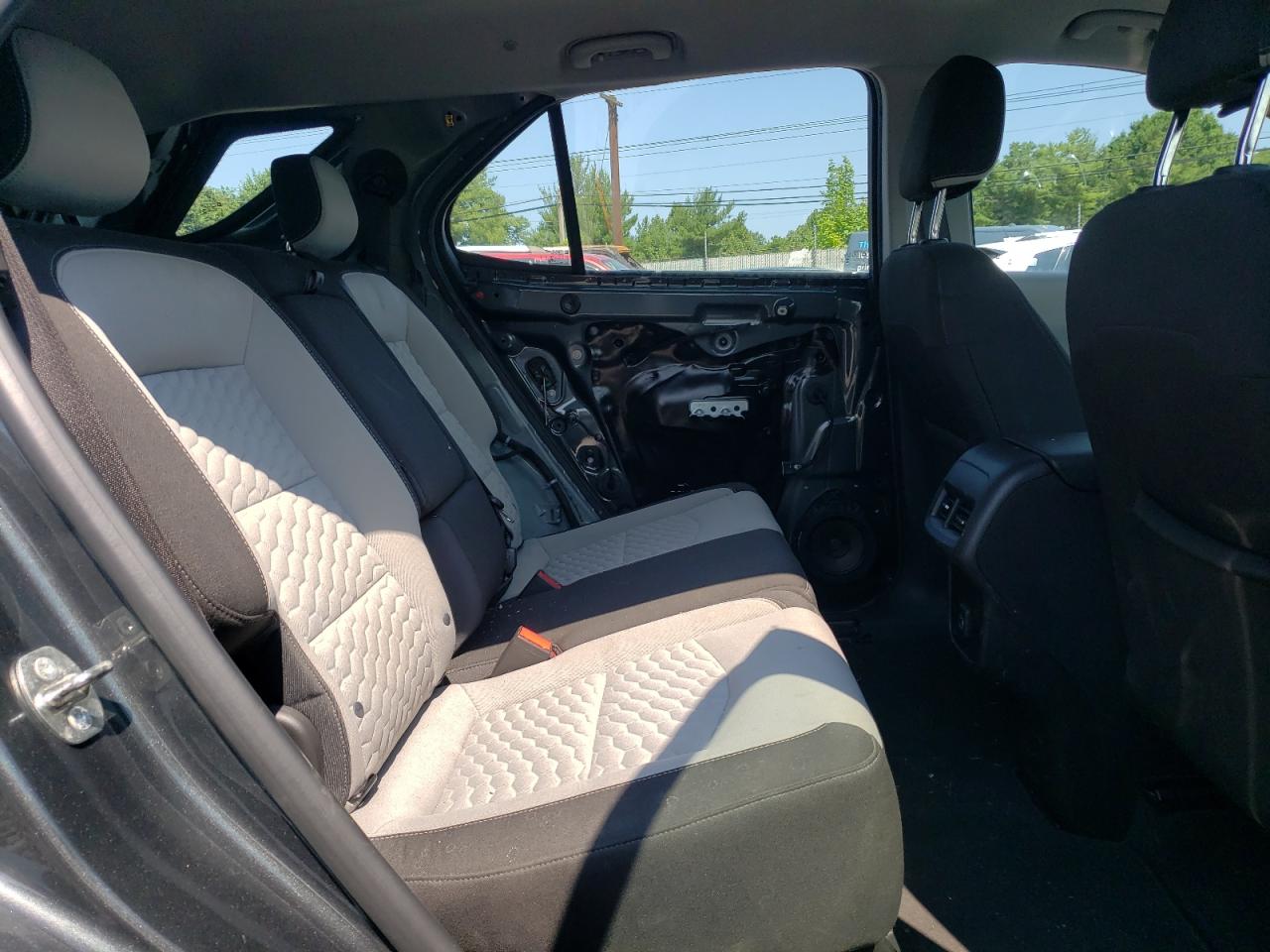 2019 Chevrolet Equinox Ls vin: 3GNAXHEV0KS635581