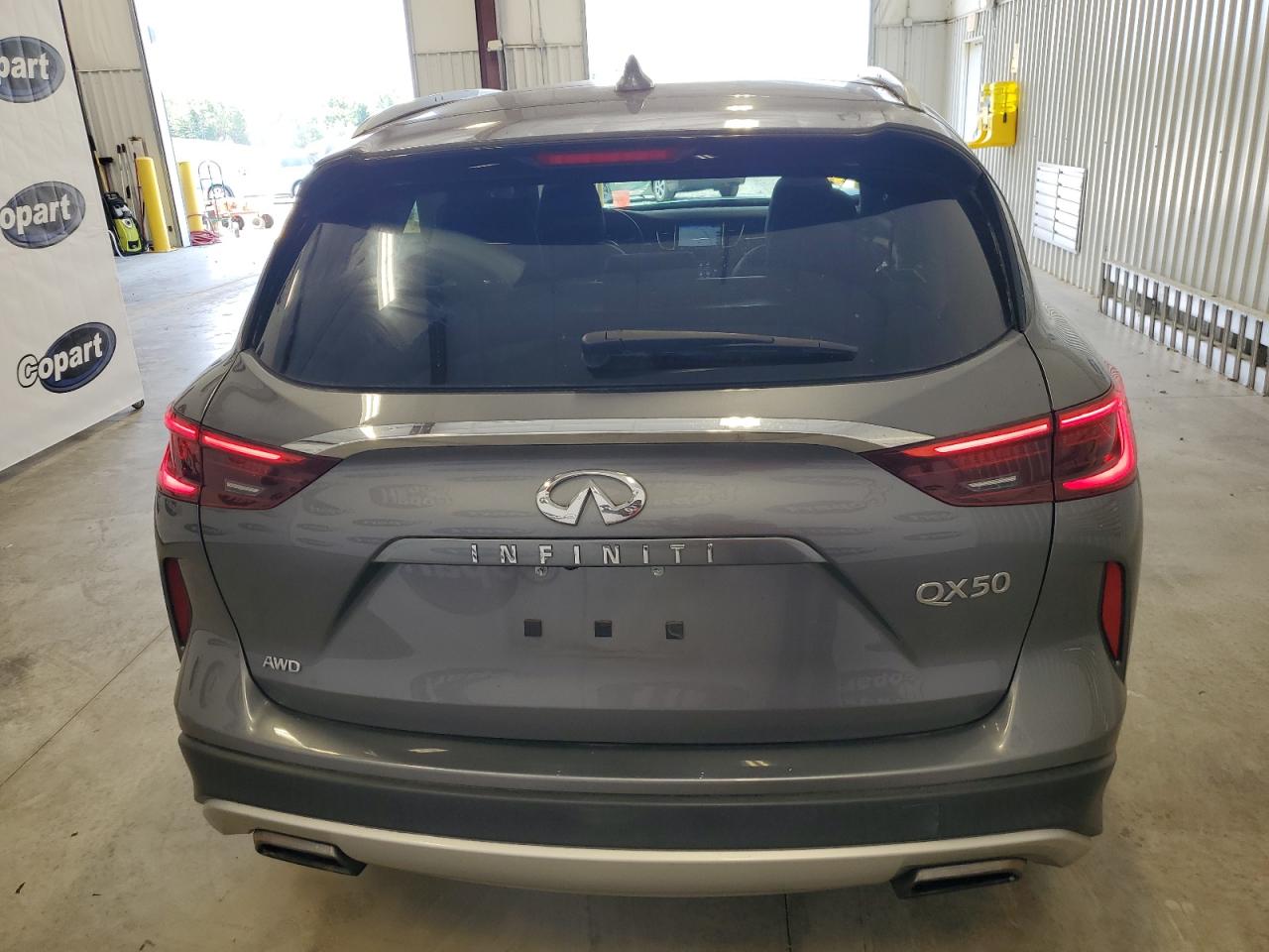 3PCAJ5M30KF136880 2019 Infiniti Qx50 Essential