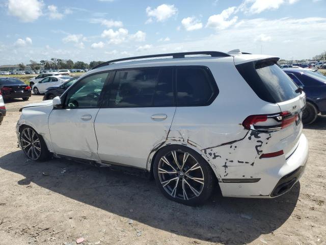 VIN 5UXCX6C0XL9D38031 2020 BMW X7, M50I no.2