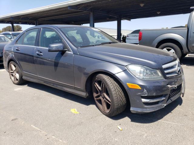 VIN WDDGF4HB3DA779359 2013 Mercedes-Benz C-Class, 250 no.4