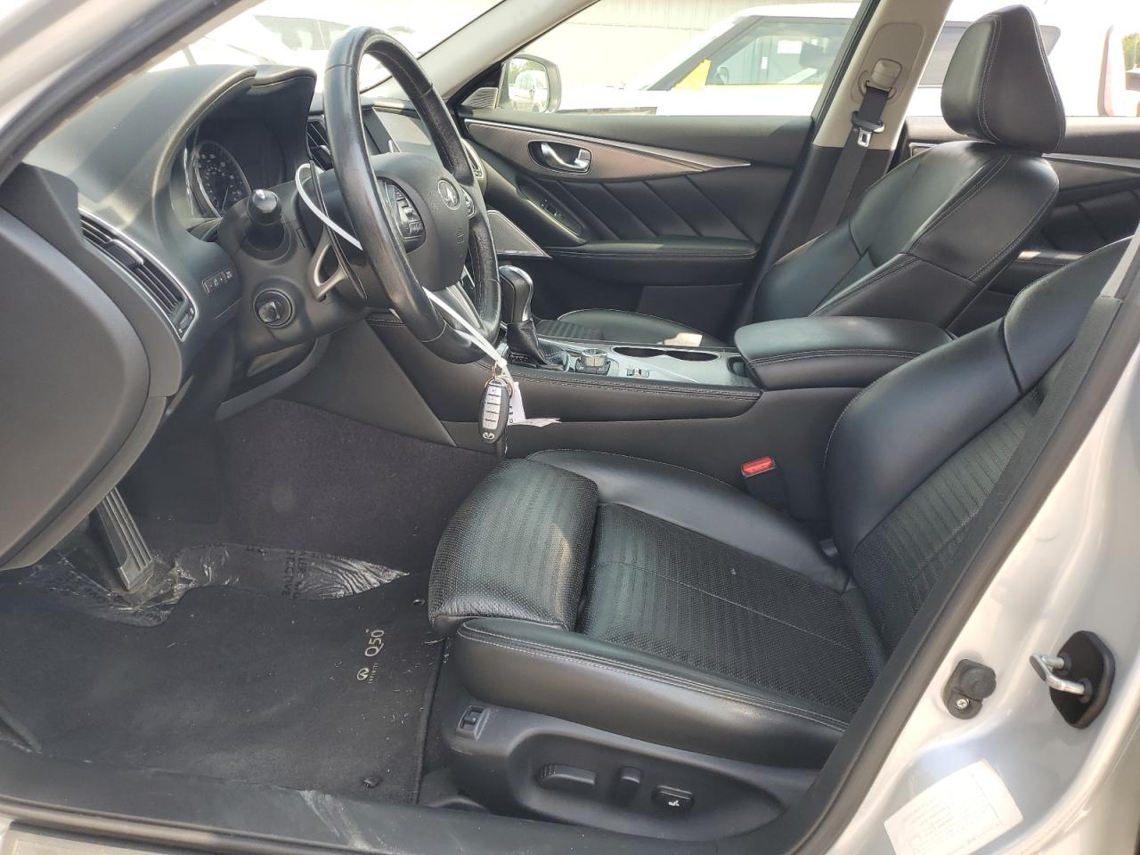 JN1EV7AR9HM841402 2017 Infiniti Q50 Premium