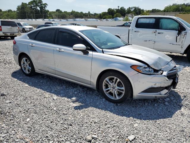 VIN 3FA6P0HD9JR201805 2018 Ford Fusion, SE no.4