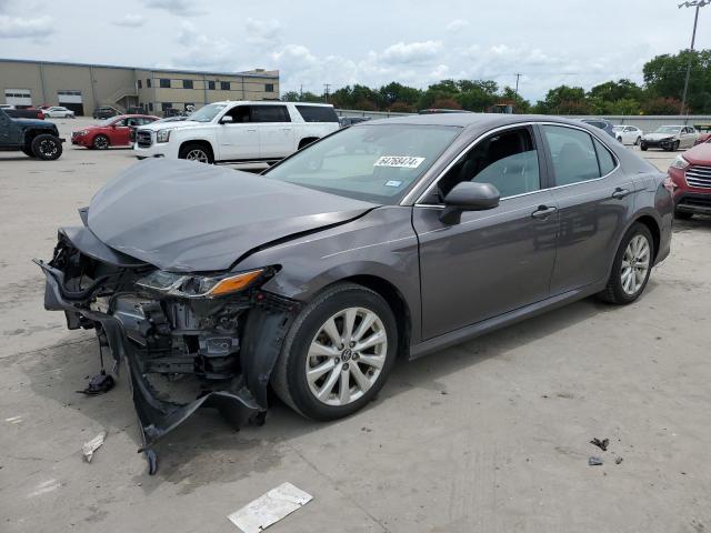 VIN 4T1B11HK4KU261138 2019 Toyota Camry, L no.1