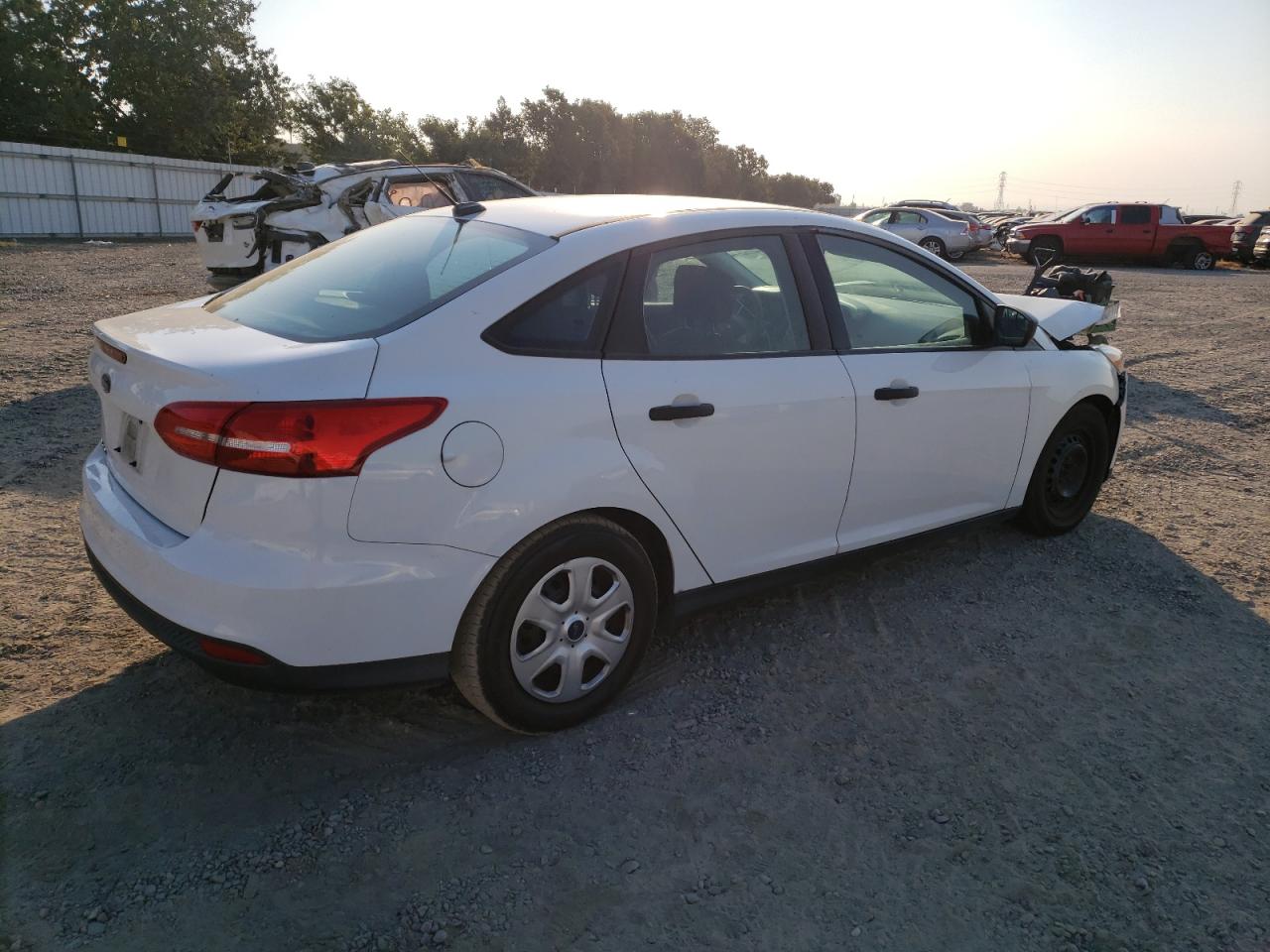 1FADP3E25FL300655 2015 Ford Focus S