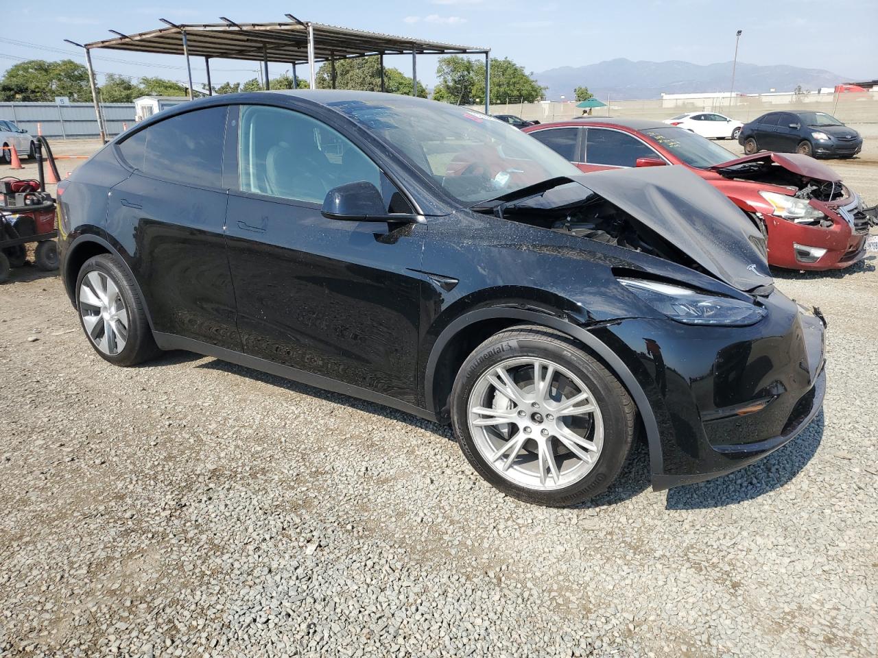 7SAYGAEE4PF767647 2023 Tesla Model Y