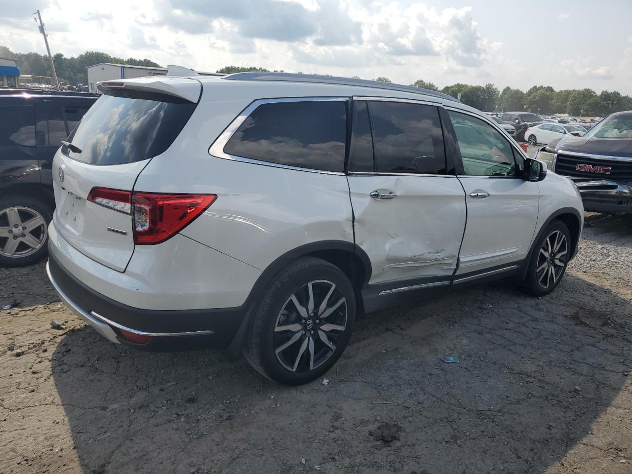 Lot #2821405280 2022 HONDA PILOT TOUR