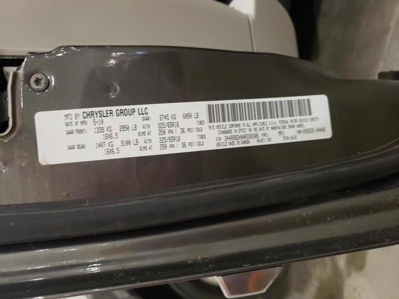 2A4RR8DX0AR330306 2010 Chrysler Town & Country Touring Plus