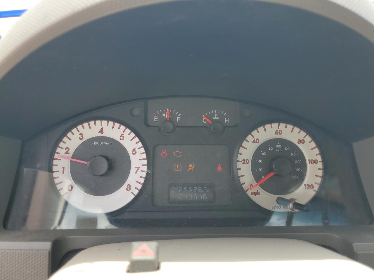 4F2CZ06128KM16666 2008 Mazda Tribute S