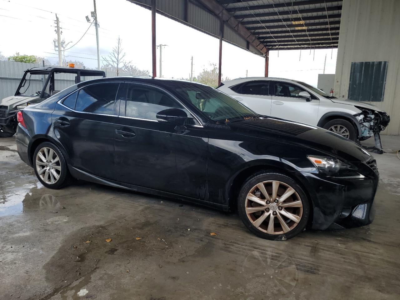 2016 Lexus Is 300 vin: JTHCM1D25G5002566