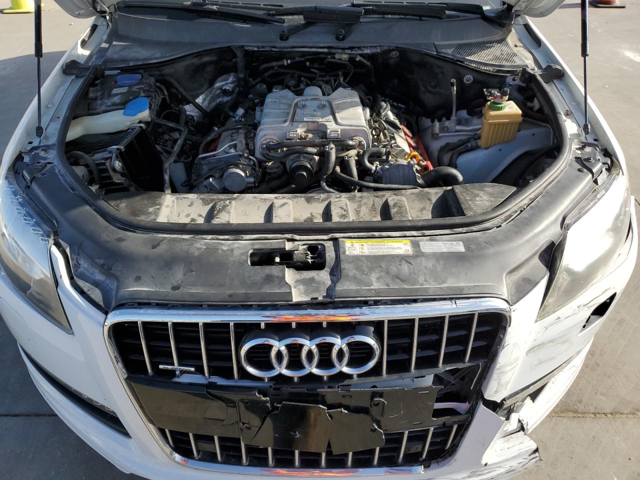 WA1LGAFEXED019831 2014 Audi Q7 Premium Plus