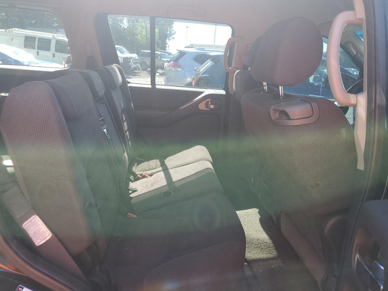 5N1AR18W66C644324 2006 Nissan Pathfinder Le