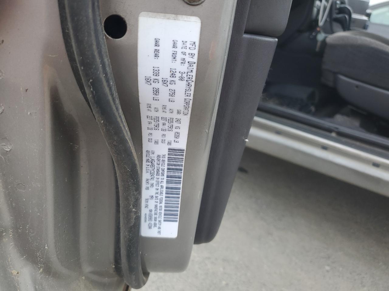 1J4GW48S7YC324741 2000 Jeep Grand Cherokee Laredo