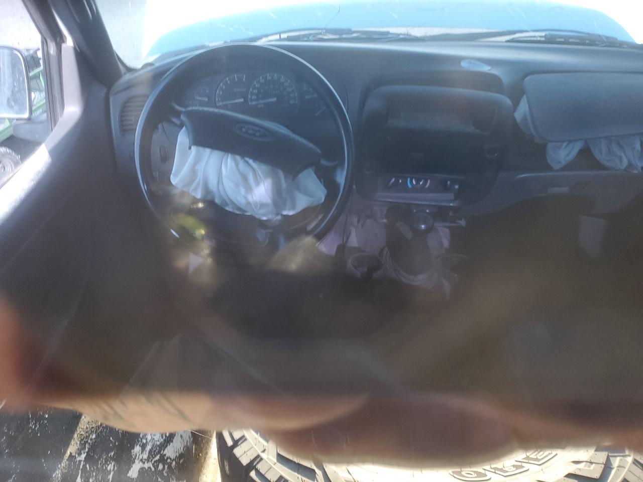 1FTYR10D83TA01983 2003 Ford Ranger