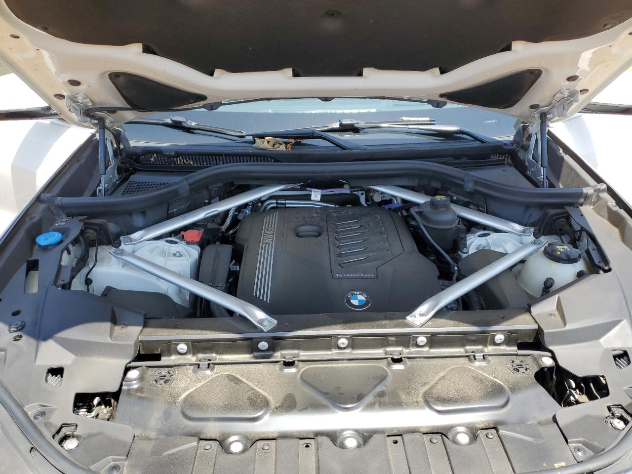 5UXCR6C04M9D95689 2021 BMW X5 xDrive40I