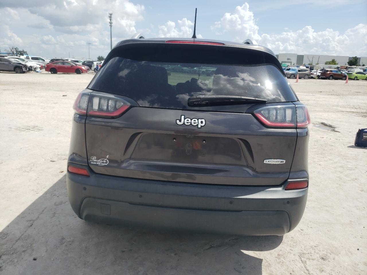 1C4PJLLB3LD653428 2020 Jeep Cherokee Latitude Plus