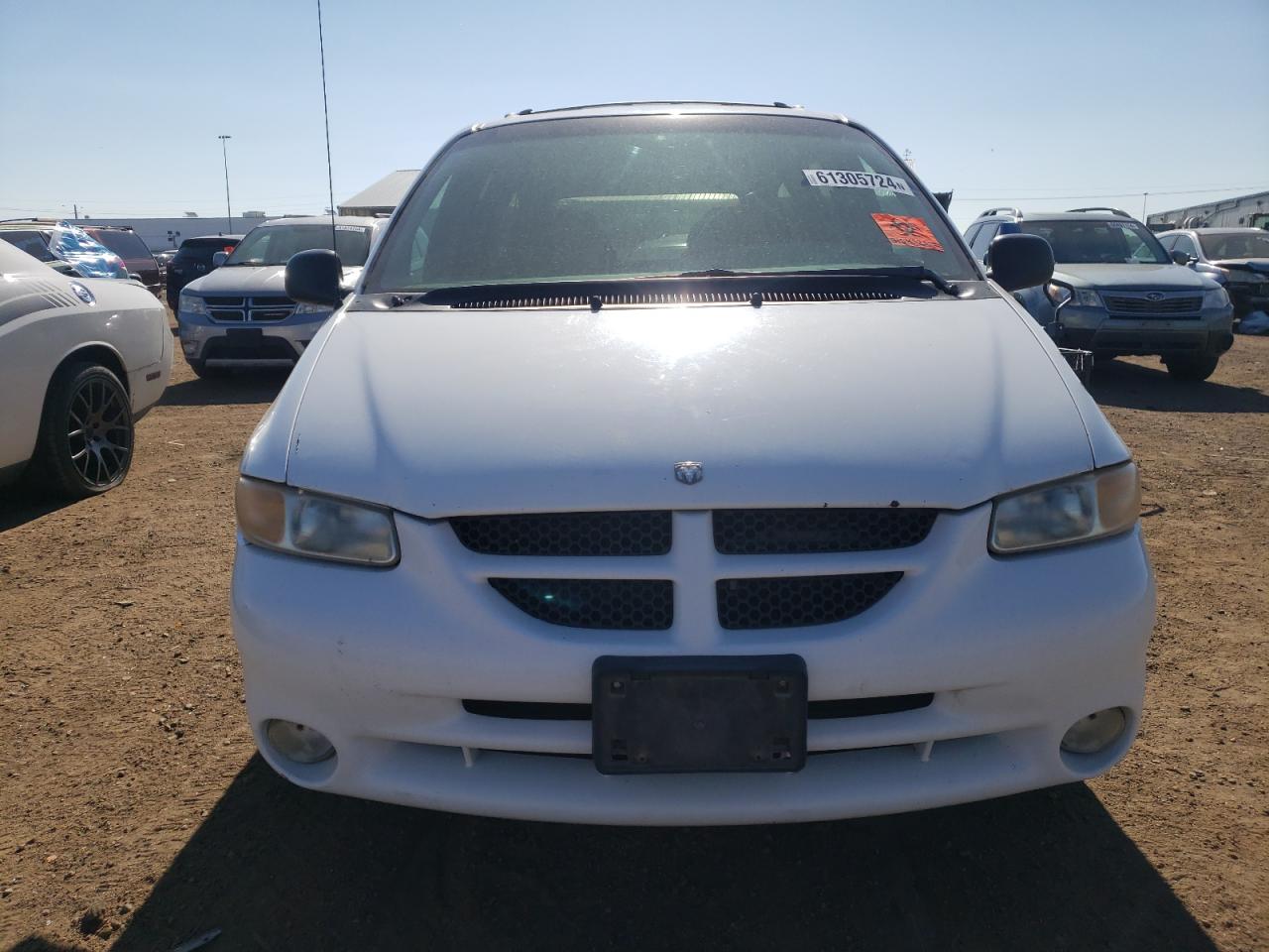 Lot #2827991113 2000 DODGE GRAND CARA