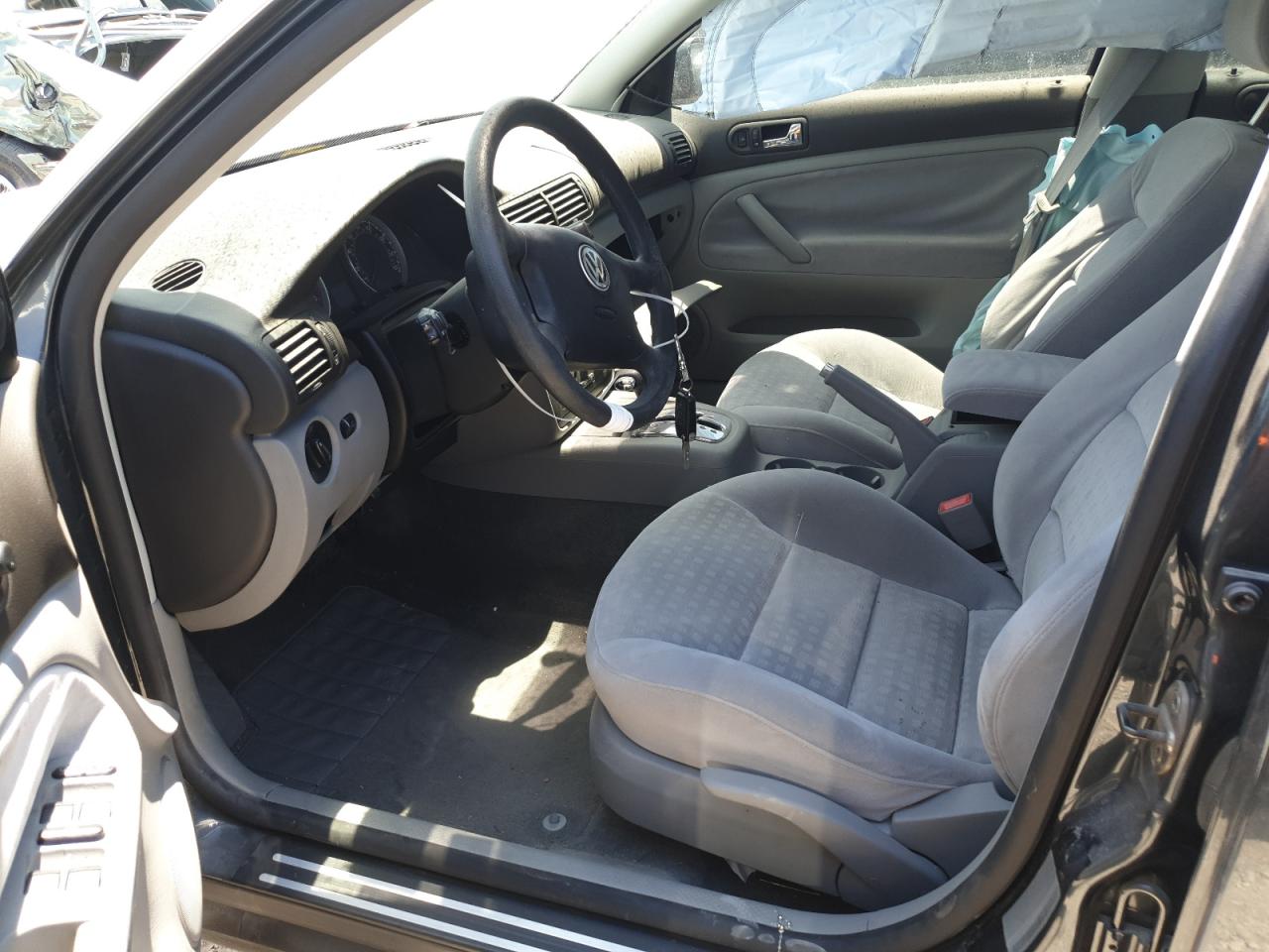 WVWVD63BX3E080294 2003 Volkswagen Passat Gls