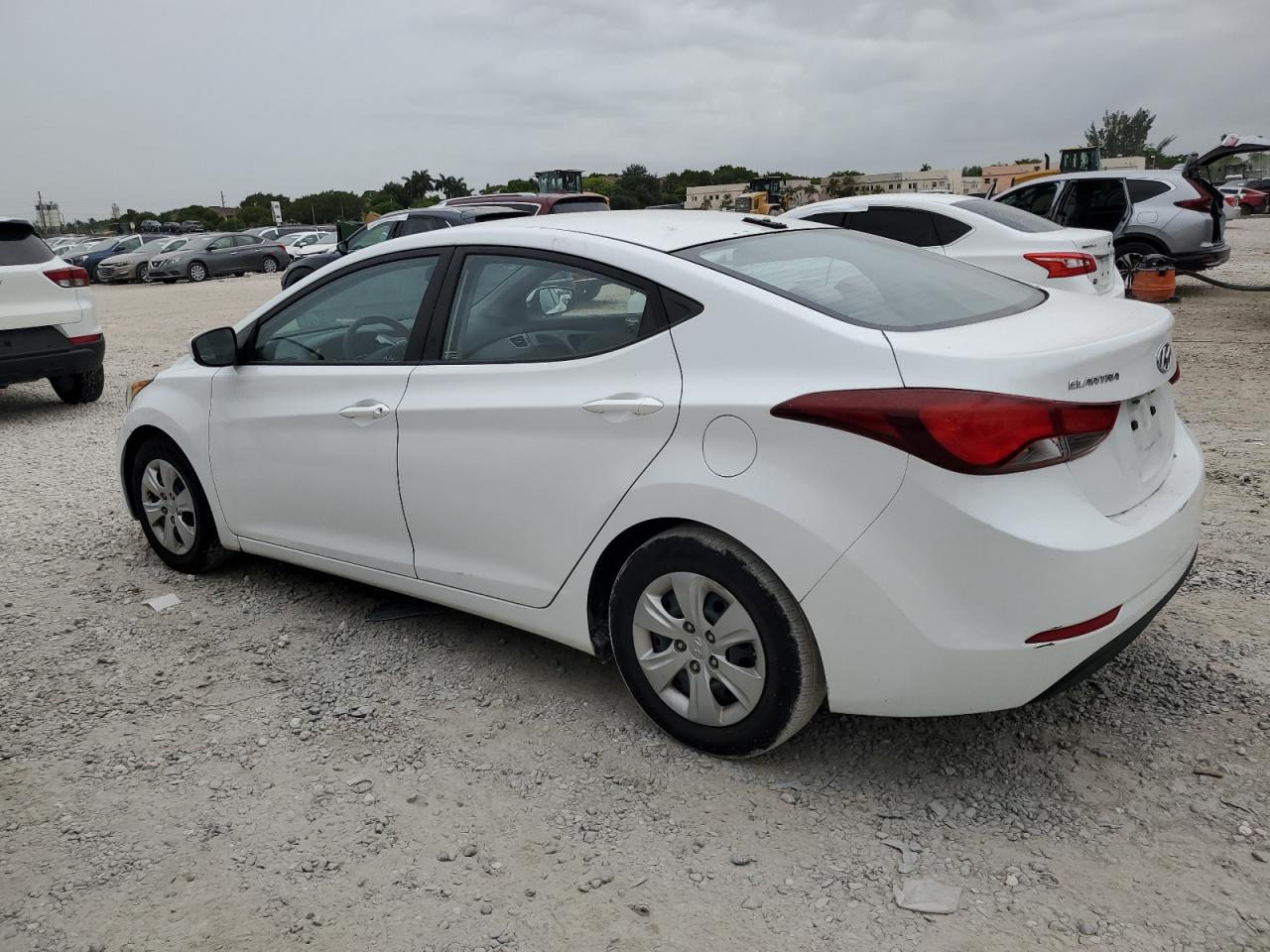 2016 Hyundai Elantra Se vin: 5NPDH4AE7GH676535