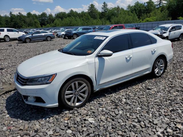 2017 VOLKSWAGEN PASSAT SE - 1VWGT7A32HC040434
