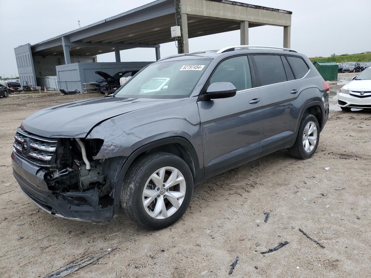 2018 Volkswagen Atlas Se vin: 1V2LR2CA6JC583322