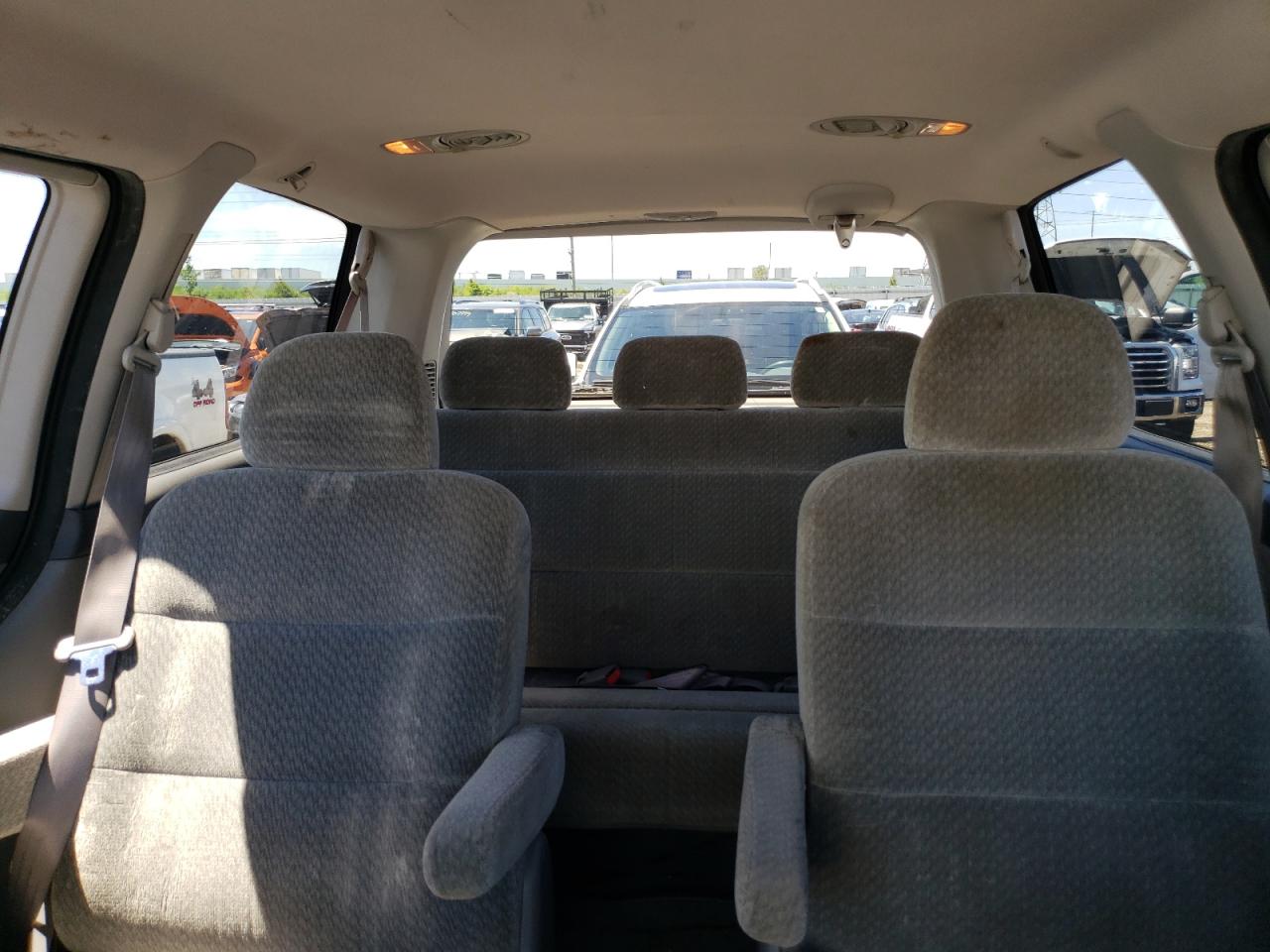 2HKRL1858YH619464 2000 Honda Odyssey Lx