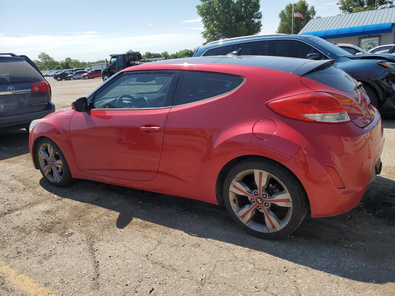 2013 Hyundai Veloster vin: KMHTC6AD4DU101562