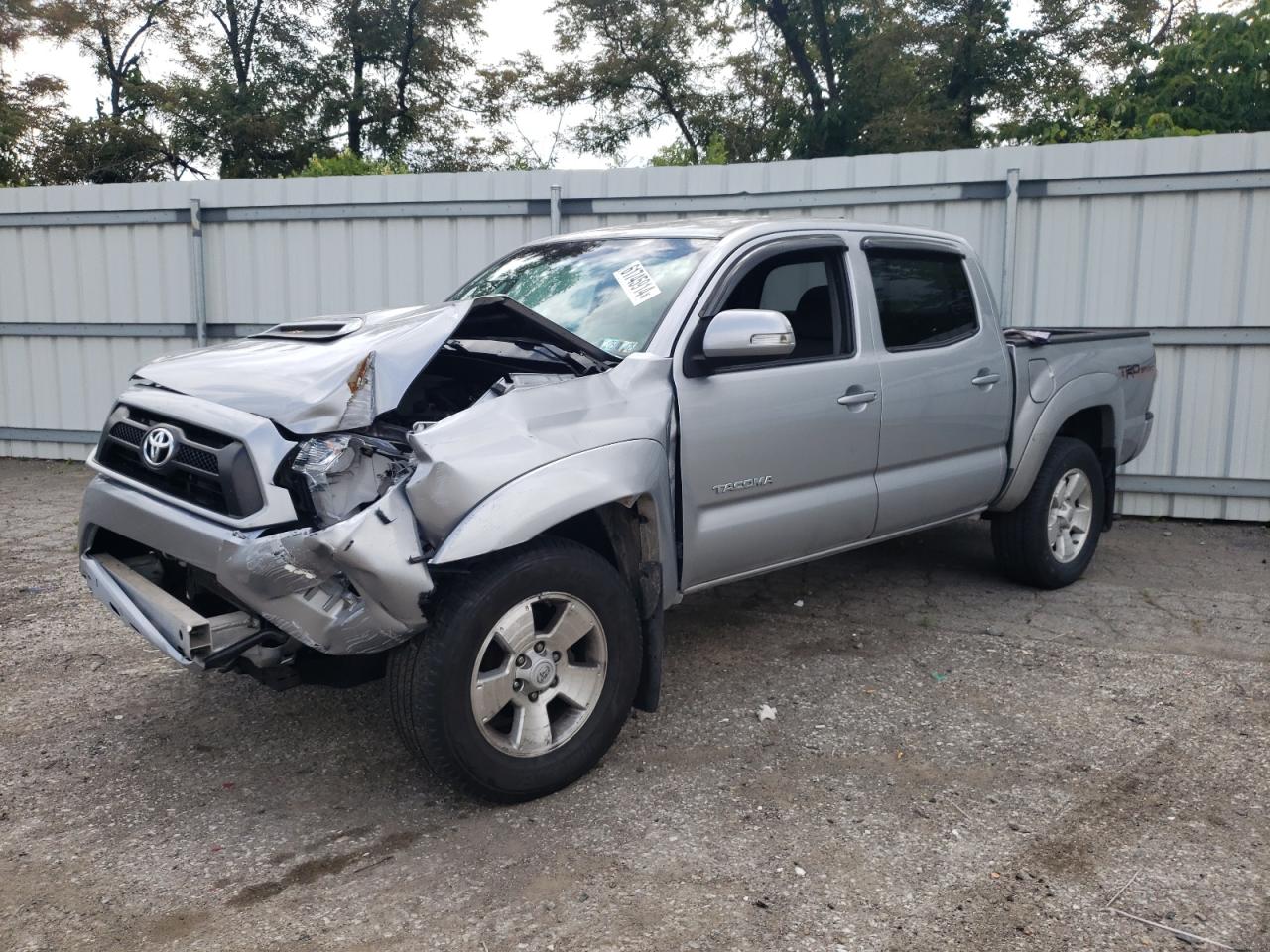 2015 Toyota Tacoma Double Cab vin: 3TMLU4EN8FM202426