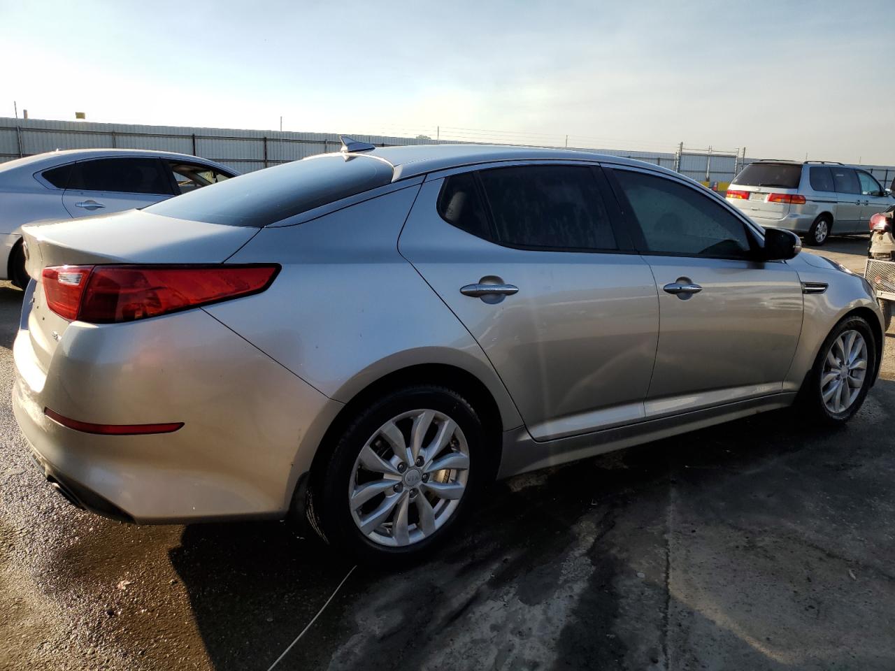 2015 Kia Optima Ex vin: 5XXGN4A77FG391125