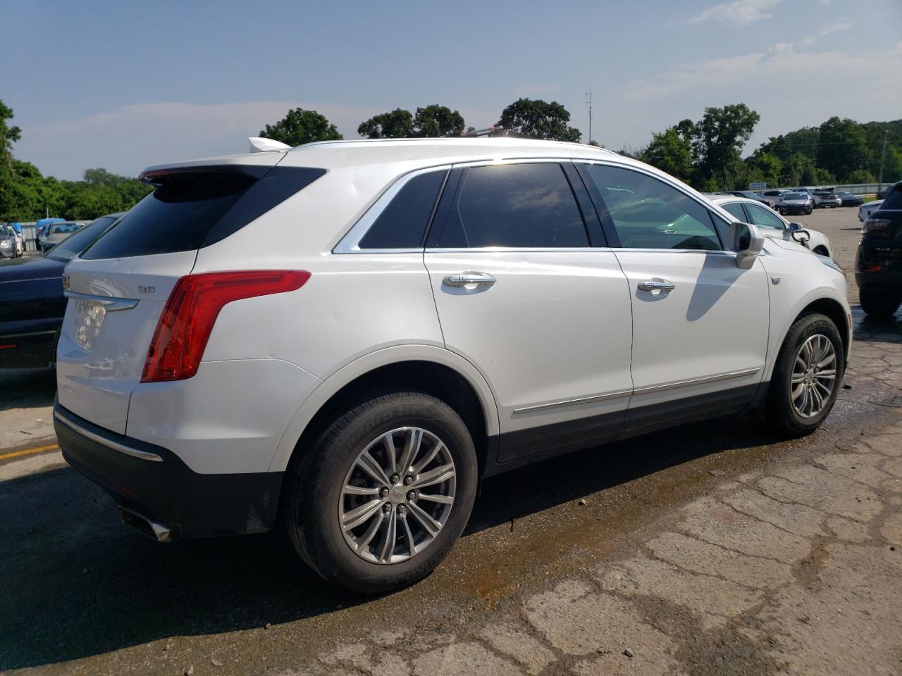 Lot #2914028563 2017 CADILLAC XT5 LUXURY