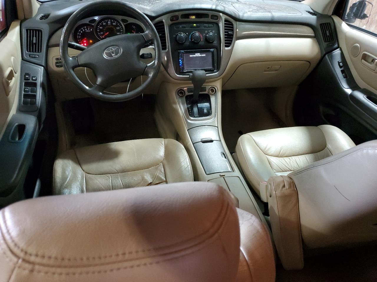 JTEHF21A820091005 2002 Toyota Highlander Limited