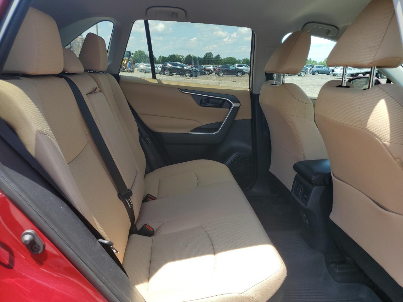 2T3MWRFV5LW067085 2020 Toyota Rav4 Le