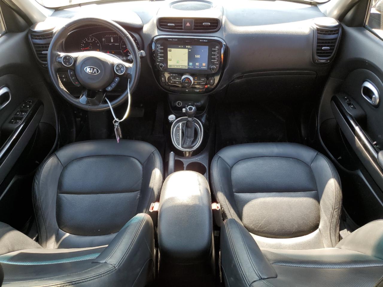 KNDJX3A50G7335613 2016 Kia Soul !