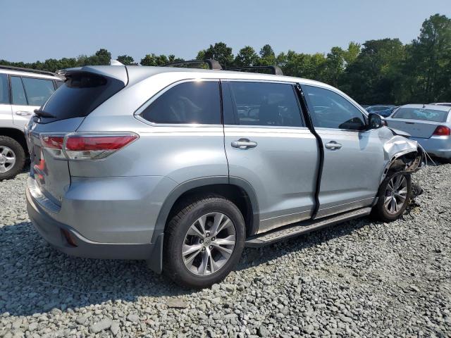 VIN 5TDZKRFHXES026161 2014 Toyota Highlander, LE no.3