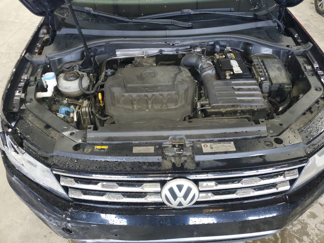 3VV3B7AX9JM062220 2018 Volkswagen Tiguan Se