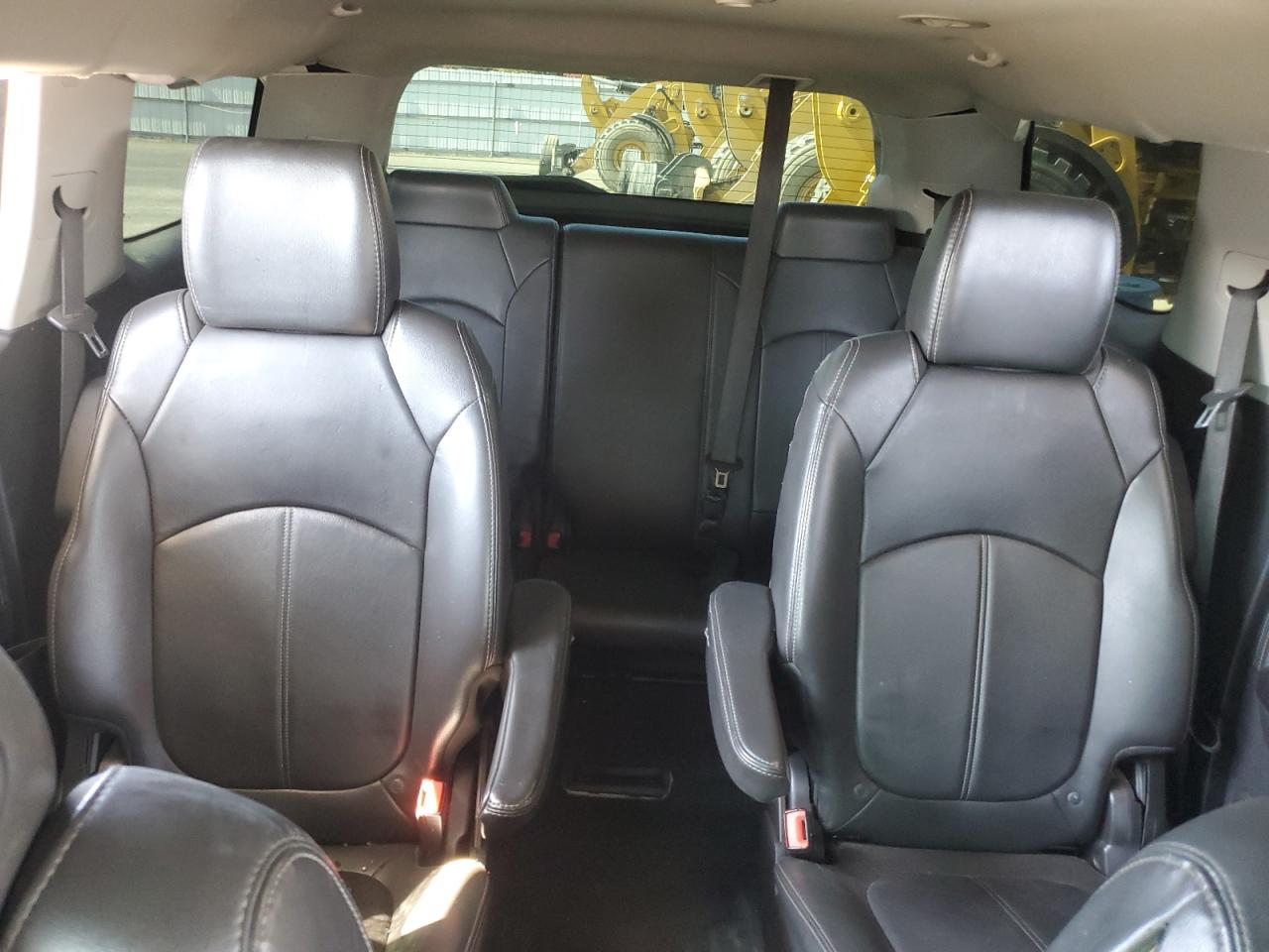 1GKKRSKDXHJ259874 2017 GMC Acadia Limited Slt-2