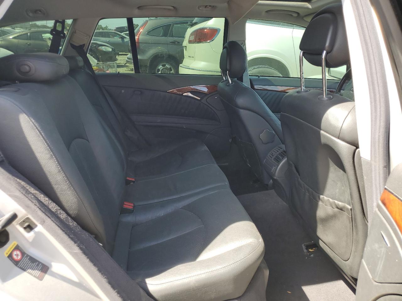 WDBUH82J04X117233 2004 Mercedes-Benz E 320 4Matic