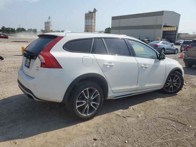 VIN YV440MWK2J2056817 2018 VOLVO V60 no.3