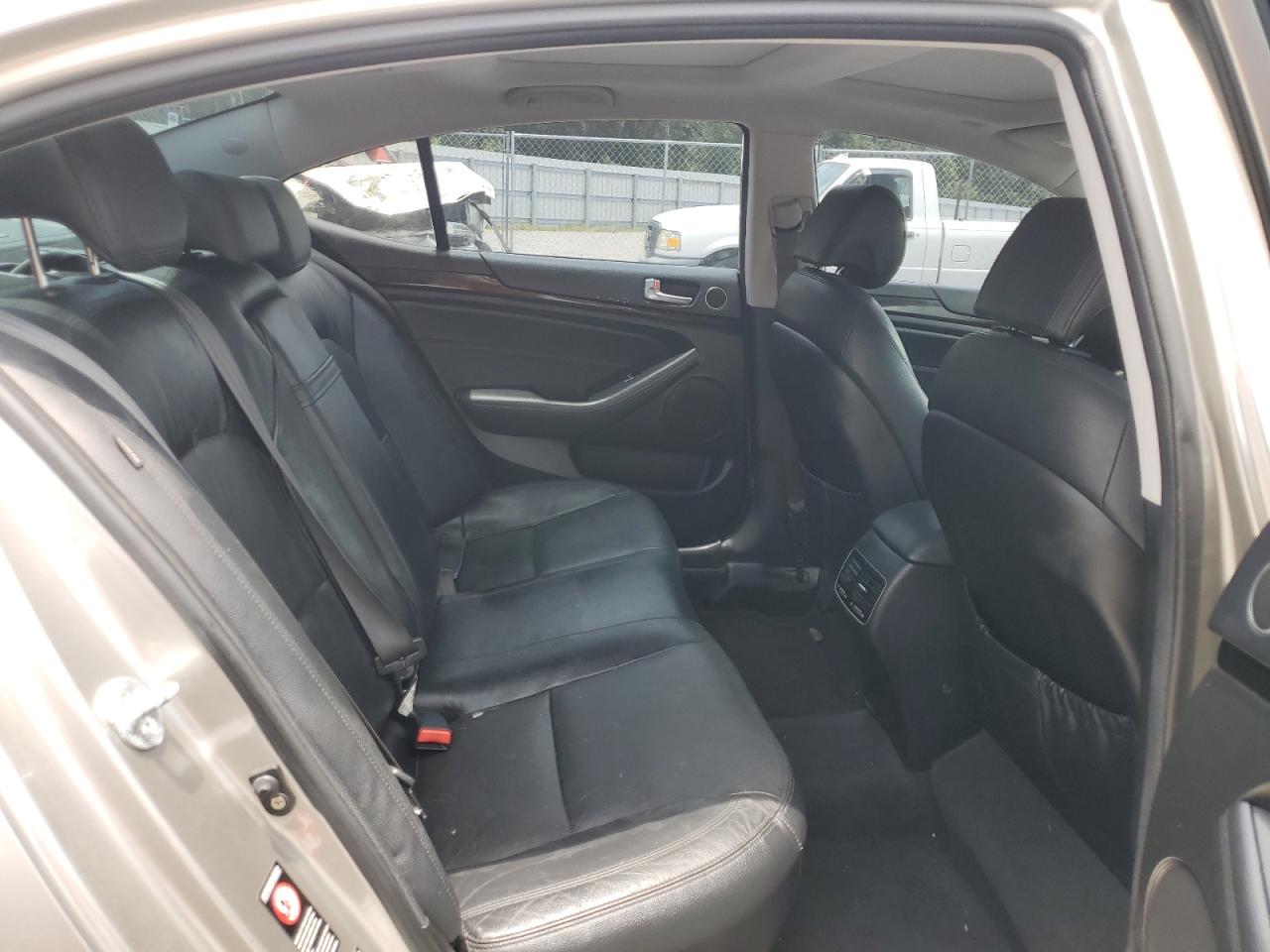 KNALN4D74F5187703 2015 Kia Cadenza Premium