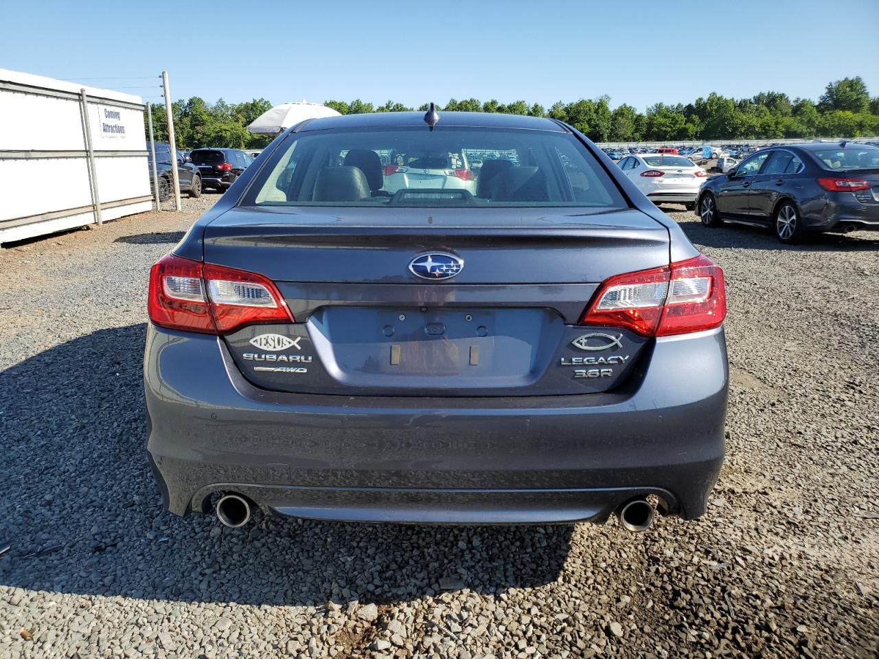 2017 Subaru Legacy 3.6R Limited vin: 4S3BNEN65H3054554