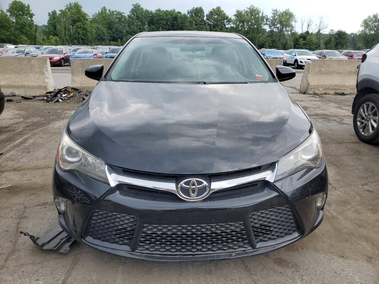 2016 Toyota Camry Le vin: 4T1BF1FK2GU504960