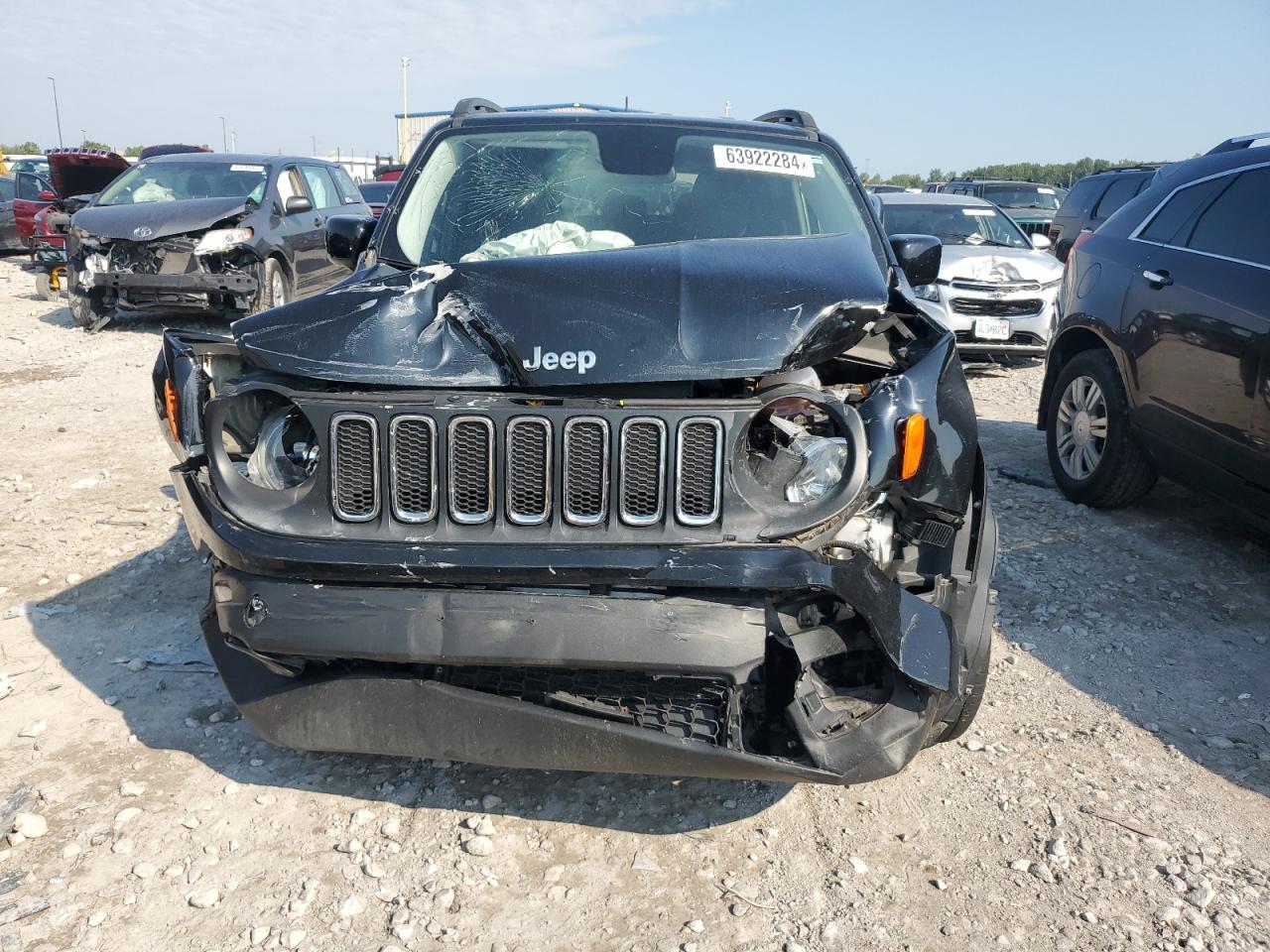 Lot #2902784187 2017 JEEP RENEGADE L