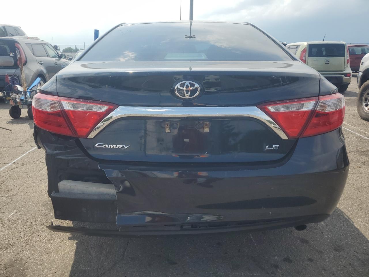 Lot #2708966911 2016 TOYOTA CAMRY LE