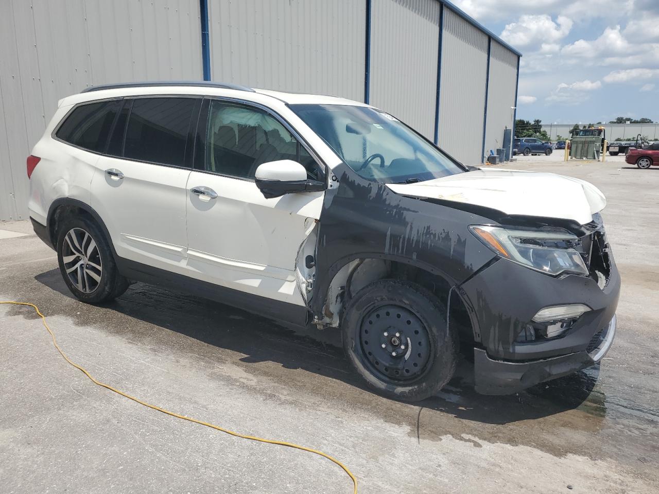 Lot #3029458739 2017 HONDA PILOT TOUR