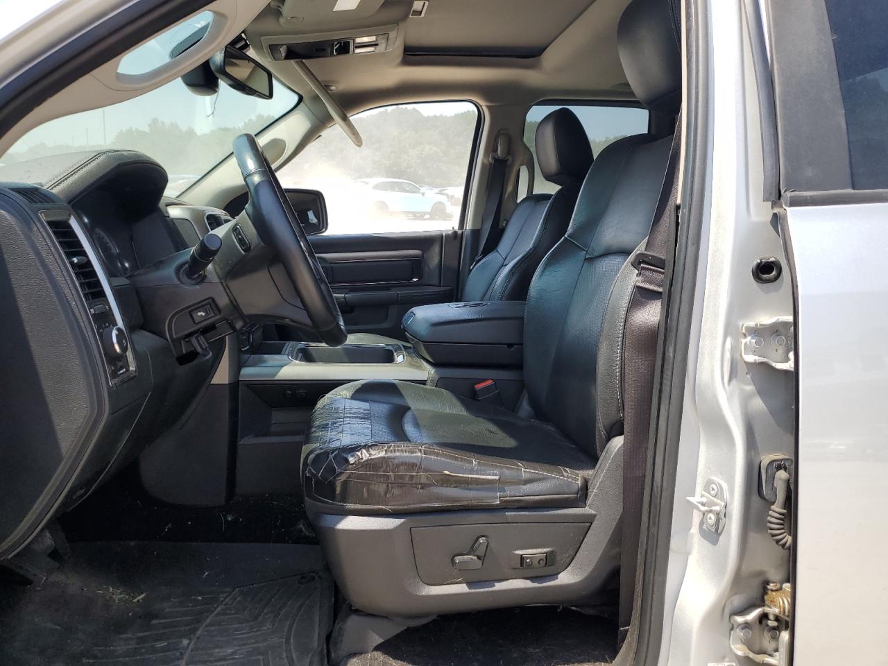 1C6RR7HT1GS127480 2016 Ram 1500 Sport