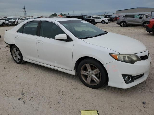 VIN 4T1BF1FK3EU755984 2014 Toyota Camry, L no.4