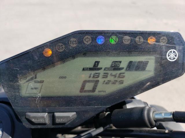 2017 YAMAHA FZ09 JYARN53EXHA000201
